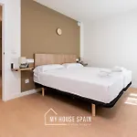 Myhousespain - Edificio Vanguardia شقة